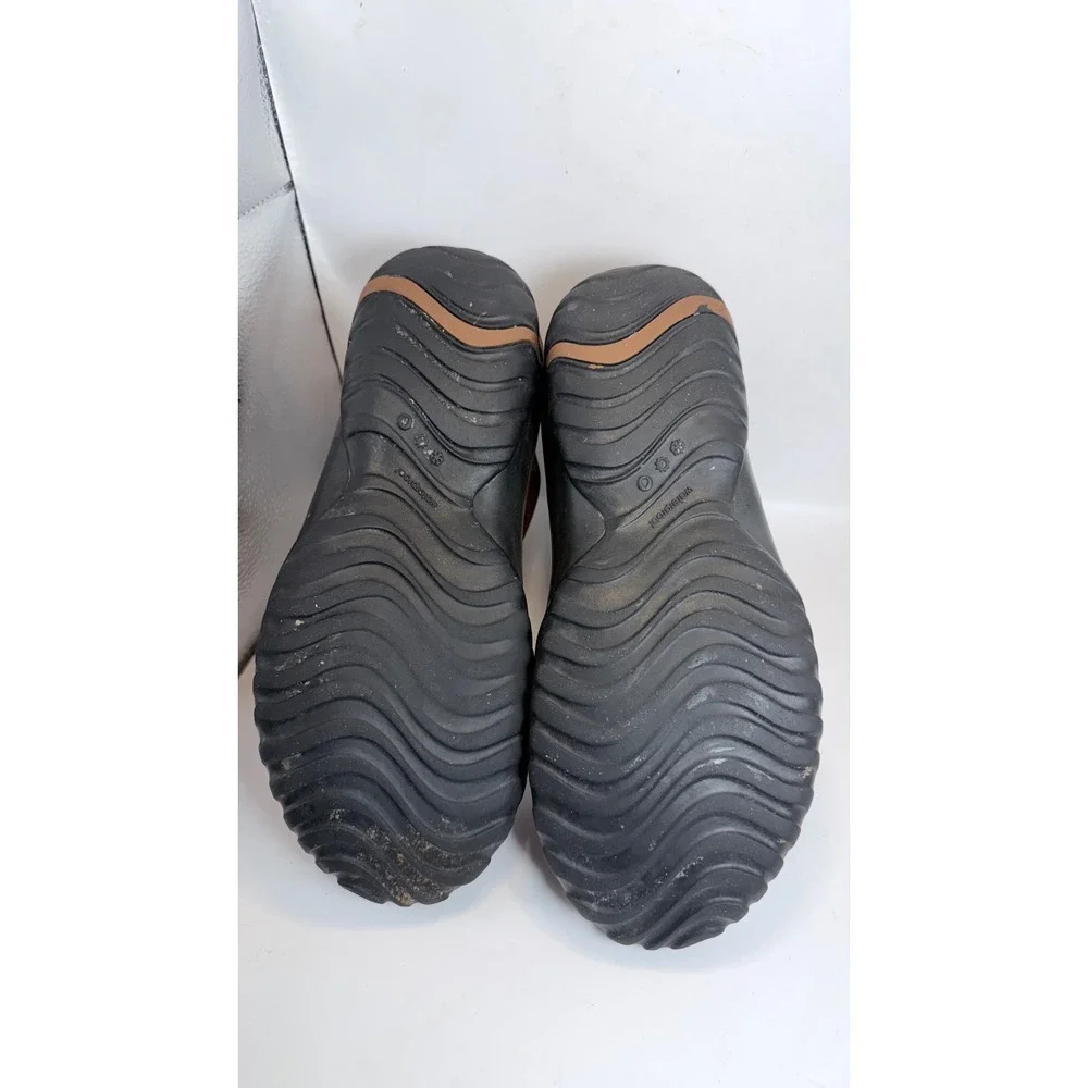 Clarks Muckers Tan Leather Waterproof Front Zip Ankle Boots Mens Size 8 M
